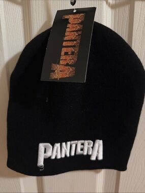 Pantera Embroidered Knit Beanie in Black